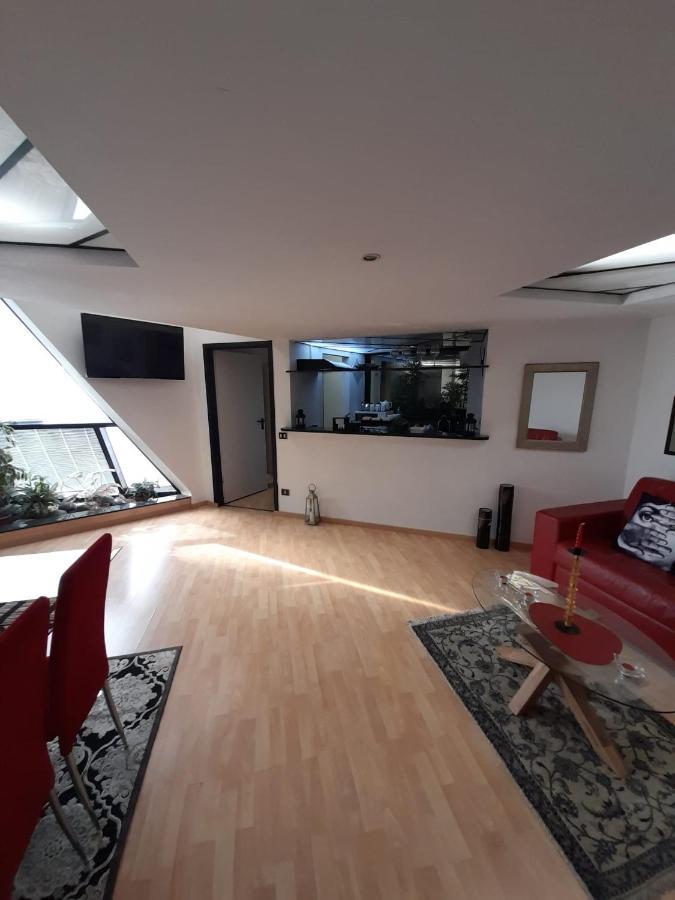 Corte Lambruschini Central Apartment With Free Covered Parking Genoa Exterior photo